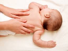 Baby massage by Julien Massard
